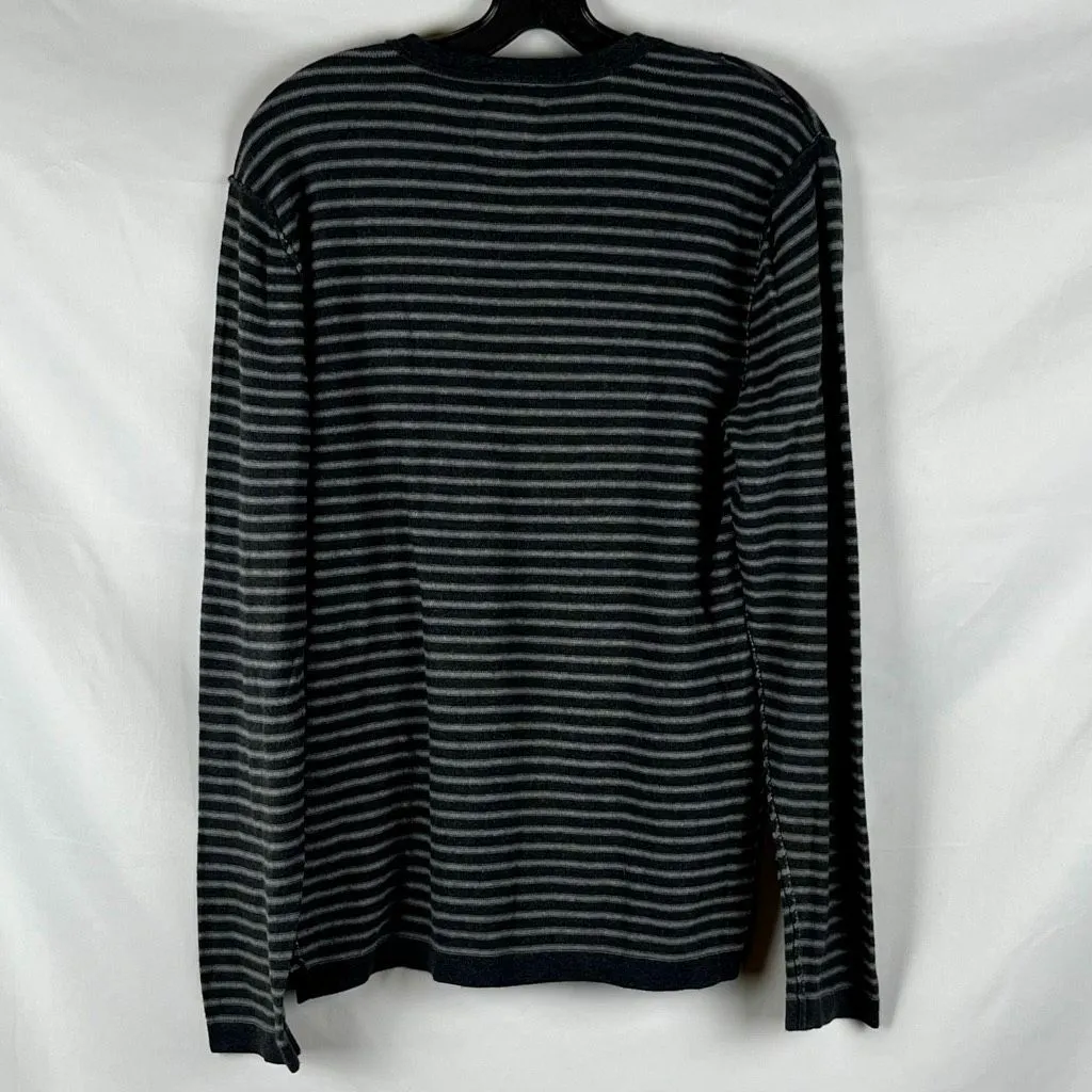 Converse  One Star Stripe Long Sleeve Sweater Medium - Image 2