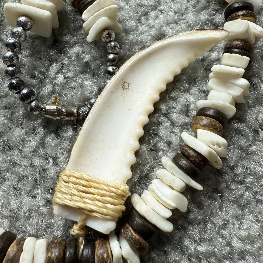 Handmade Beaded Shell Necklace Faux Bone Tooth Pendant & Barrel Clasp White - Image 13