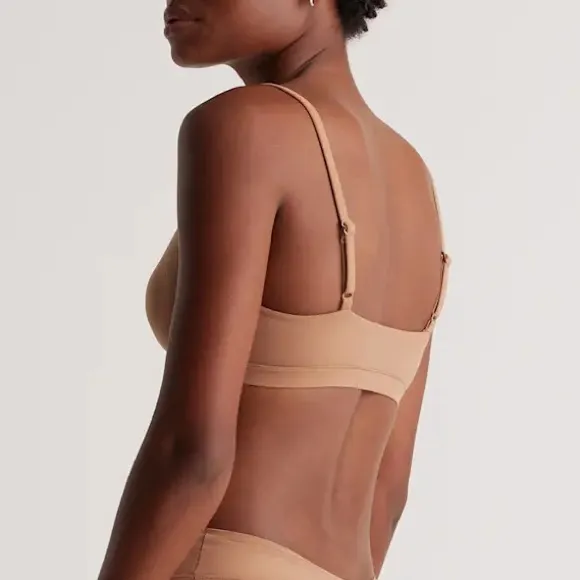 NIB Quince Second Skin Scoop Neck Nude Bralette 2pack Sz L - Image 3