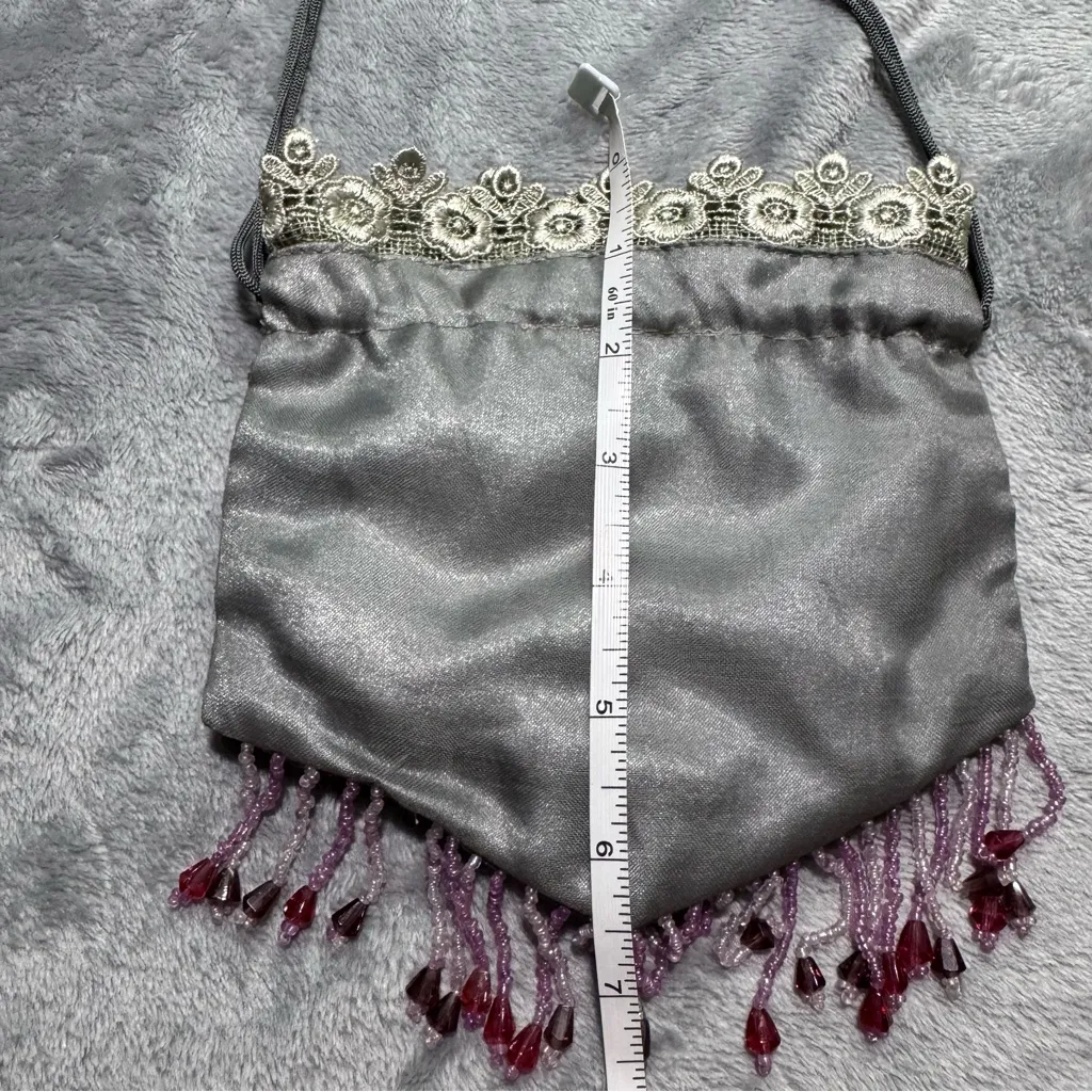 Christian Livingston Collection Embroidered Beaded Drawstring Pouch Purse Silver - Image 8