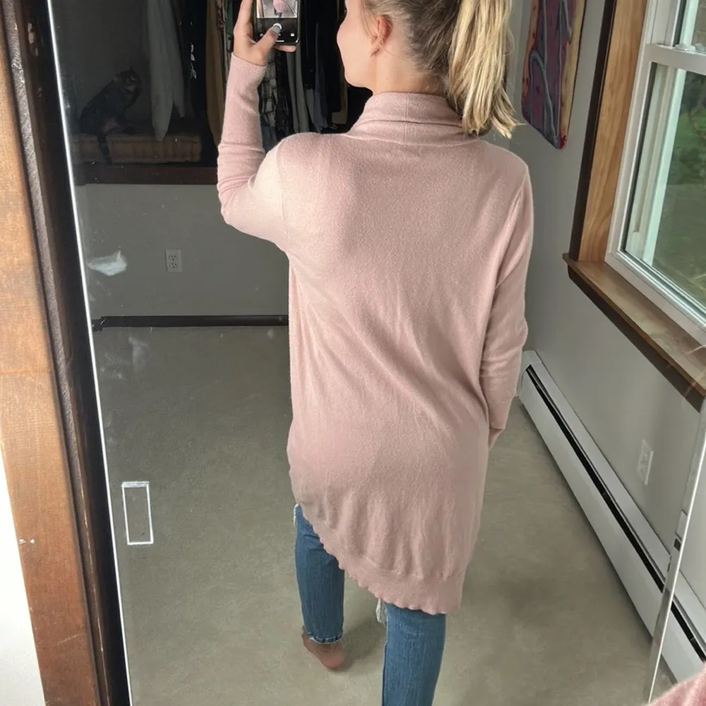 Leith: Dusty Pink Duster Cardigan - Image 2