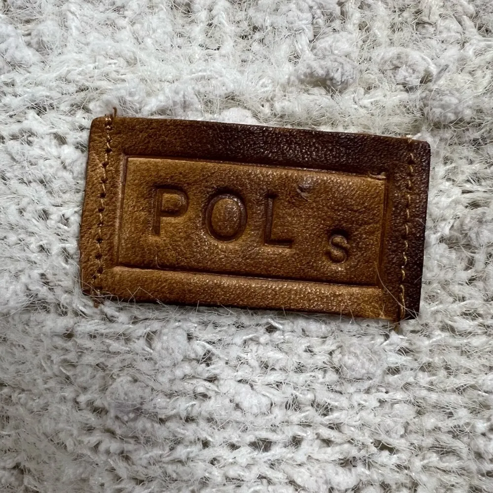 POL Popcorn Peplum V Neck Sweater - Image 6