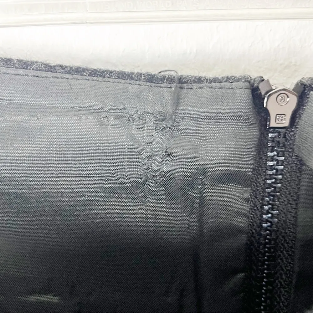 MAGASCHONI Collection Heather Gray Cashmere Wool Blend Lined Skirt, Size 10 - Image 9