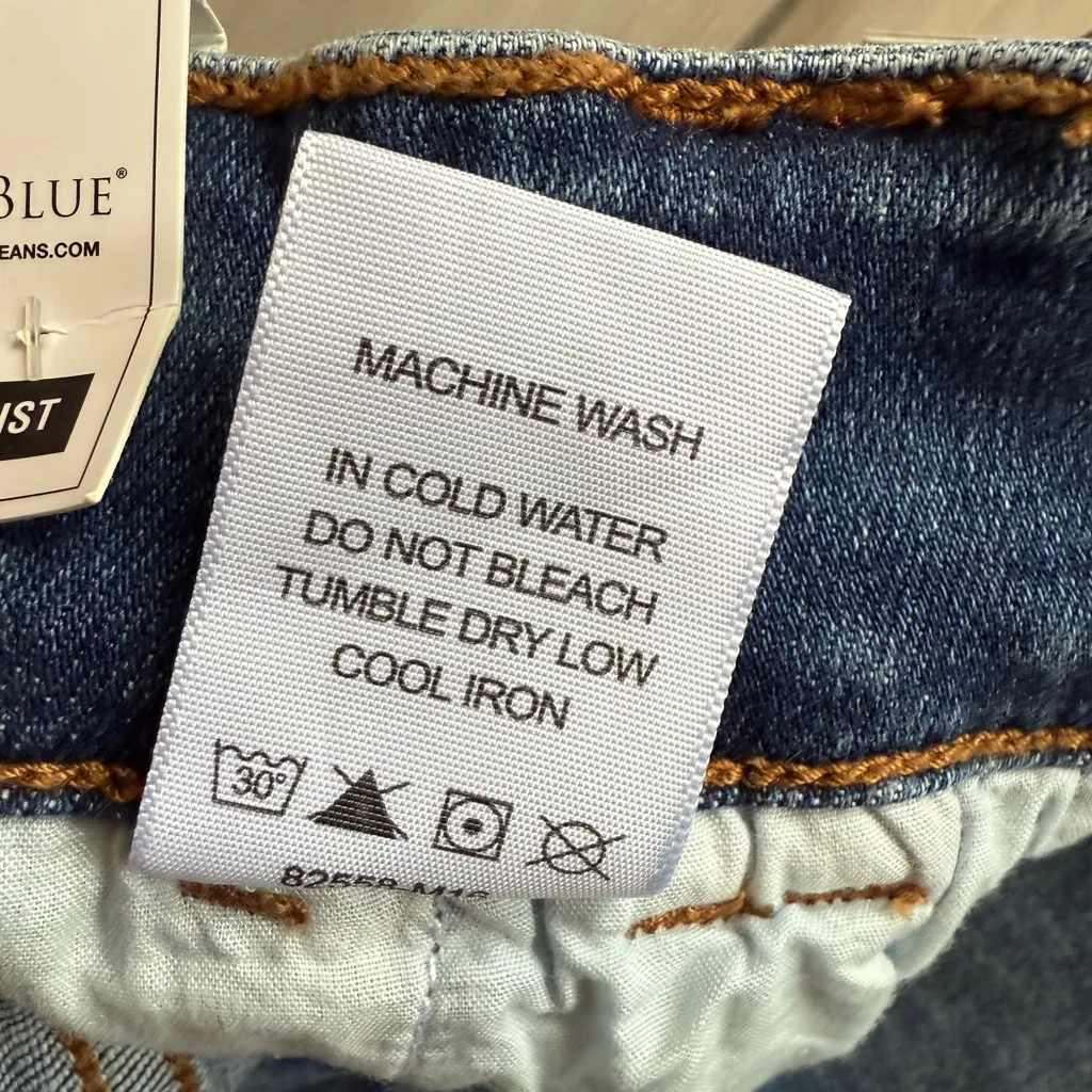 JUDY BLUE Baylor High Rise Button Detail Wide Leg Jean Size 3/26 NWT STITCH FIX - Image 9