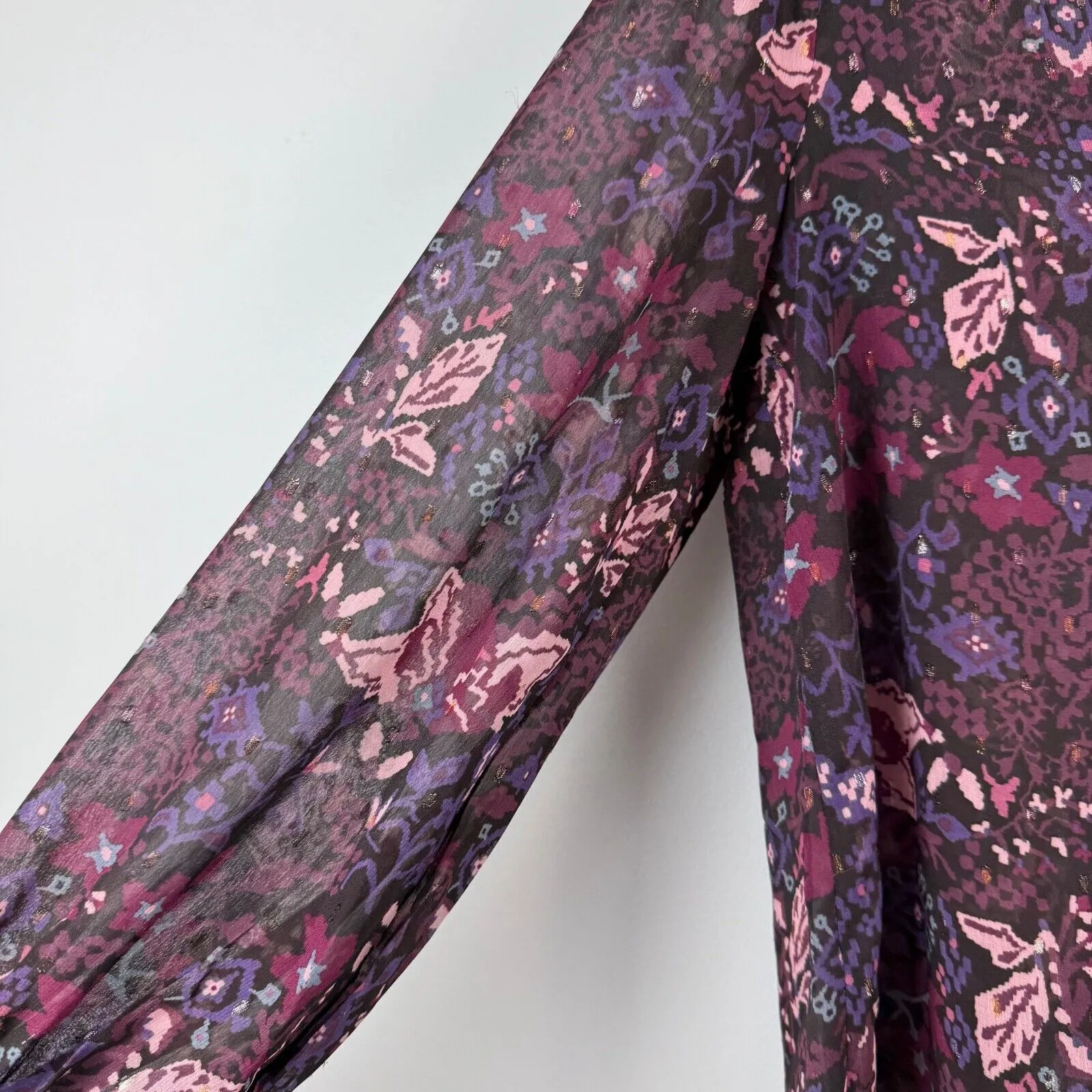 Aqua Top Women's Medium Purple Floral‎ Sheer V-Neck Puff Sleeve Blouse Bohemian - Image 4