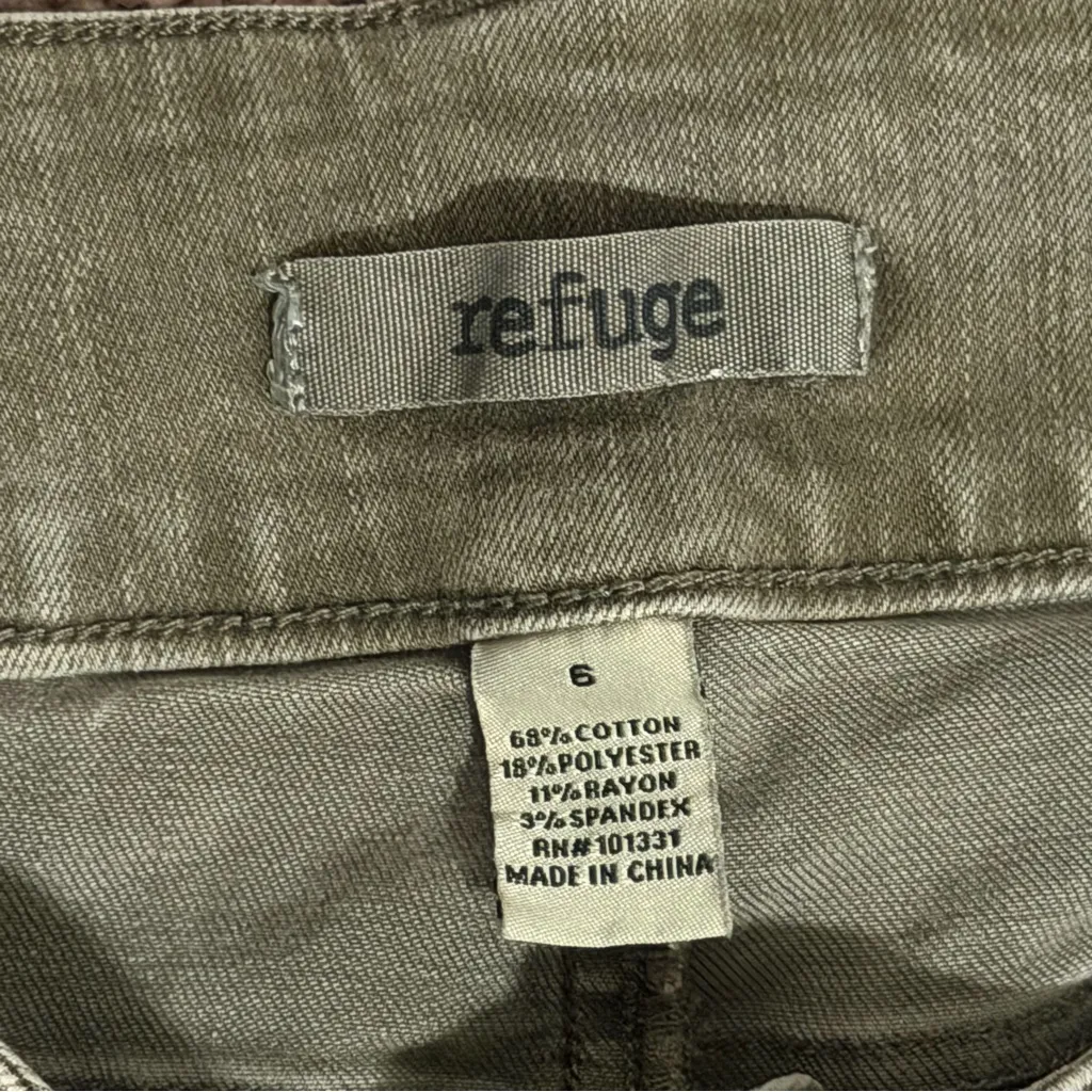 Olive Gray Distressed Women Capri Jeans - Image 4