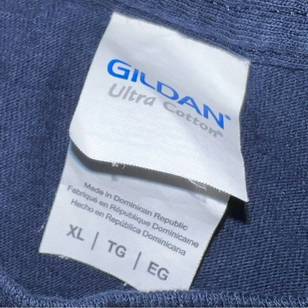 Gilden brand  navy blue T-shirt with important message on the back! - Image 4