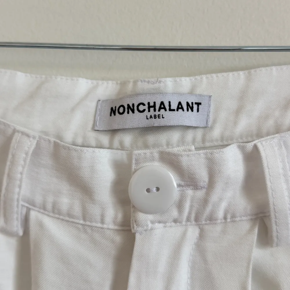 NONchalant Label Fabi Pant High Waisted Wide Leg Pleated Size Medium Trousers White - Image 5