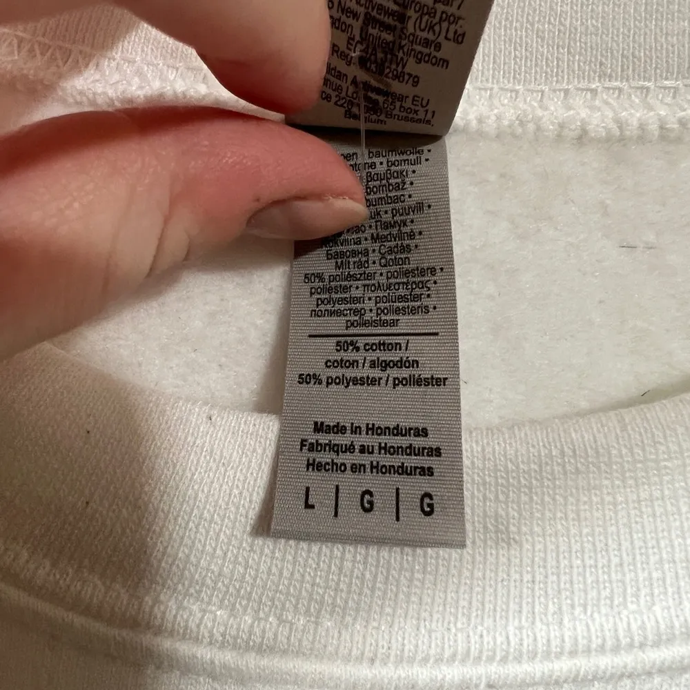 Dirty Martini White Crewneck Sweatshirt Size Large Boutique Martini Time - Image 4