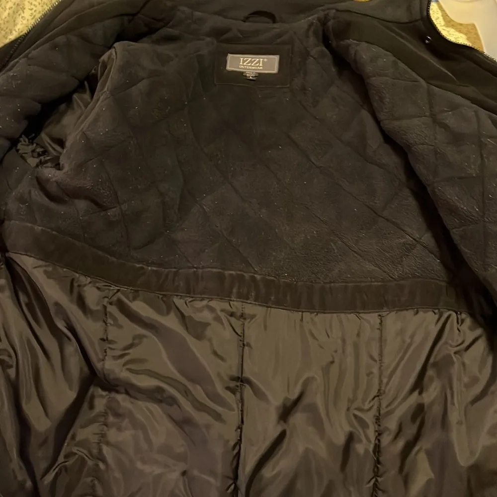 Izzi vintage Women's Black Winter Jacket Size Large - Image 12