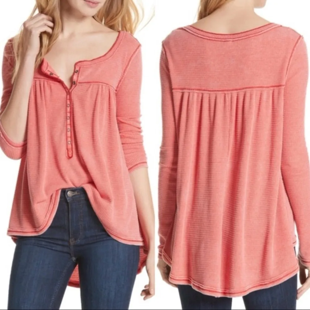 Free People We The Free Coral Kia Henley Top Medium waffle Swingy Babydoll Snap - Image 3