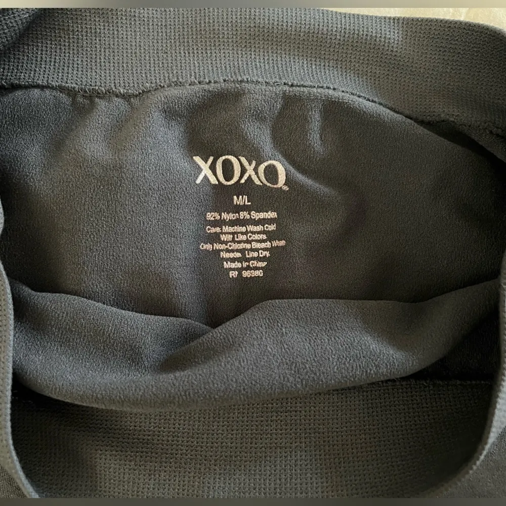 XOXO Women’s grey leggings. Size medium like new - Image 2
