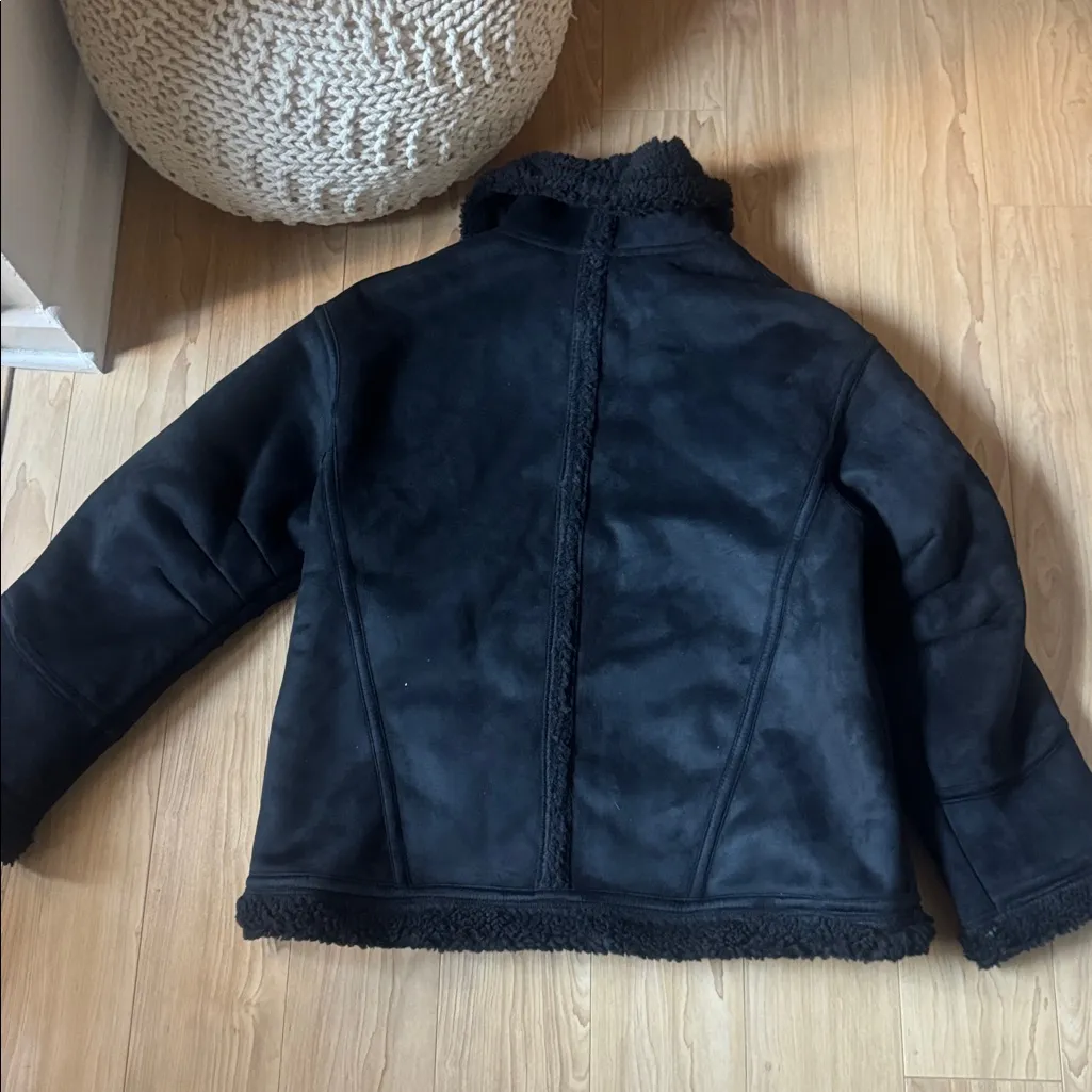 ALO Faux Shearling Grand Jacket - Image 4