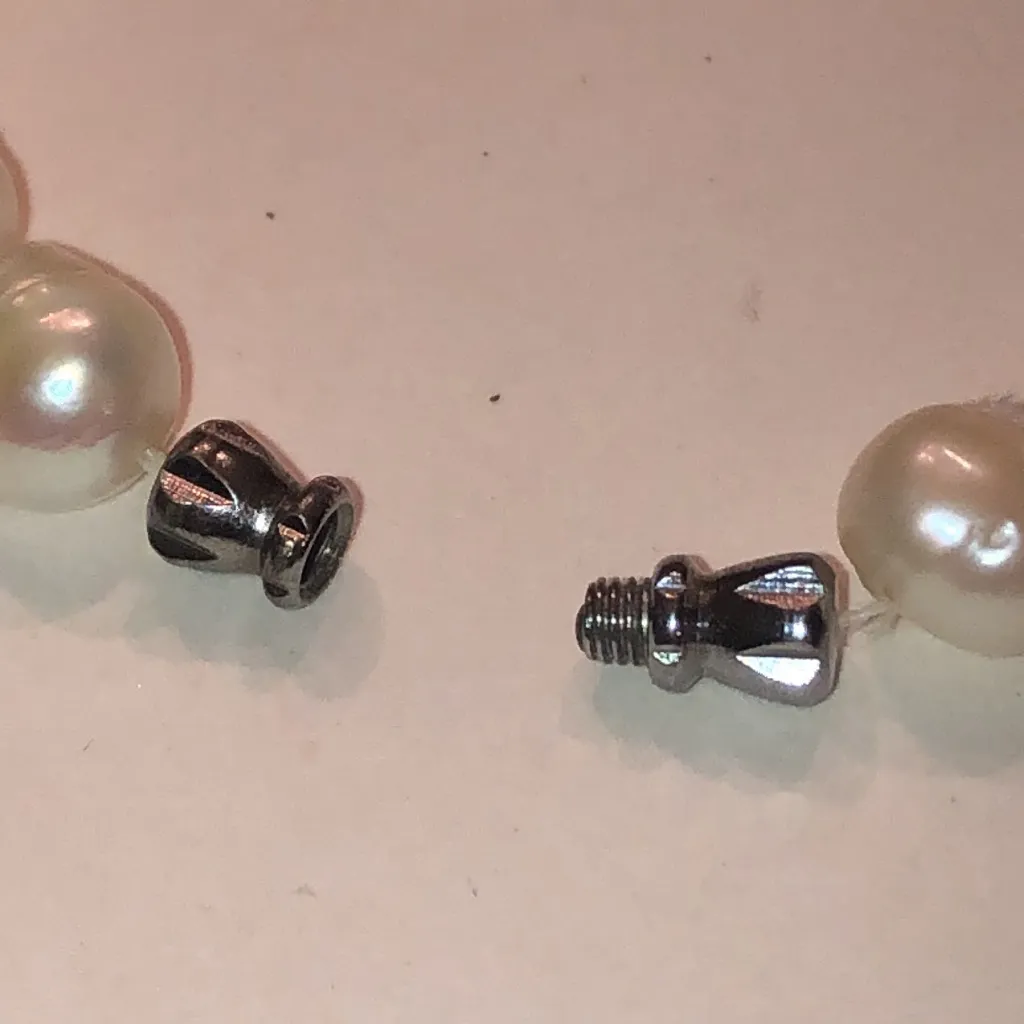 Elegant White Genuine Baroque Pearl Bracelet - Image 5