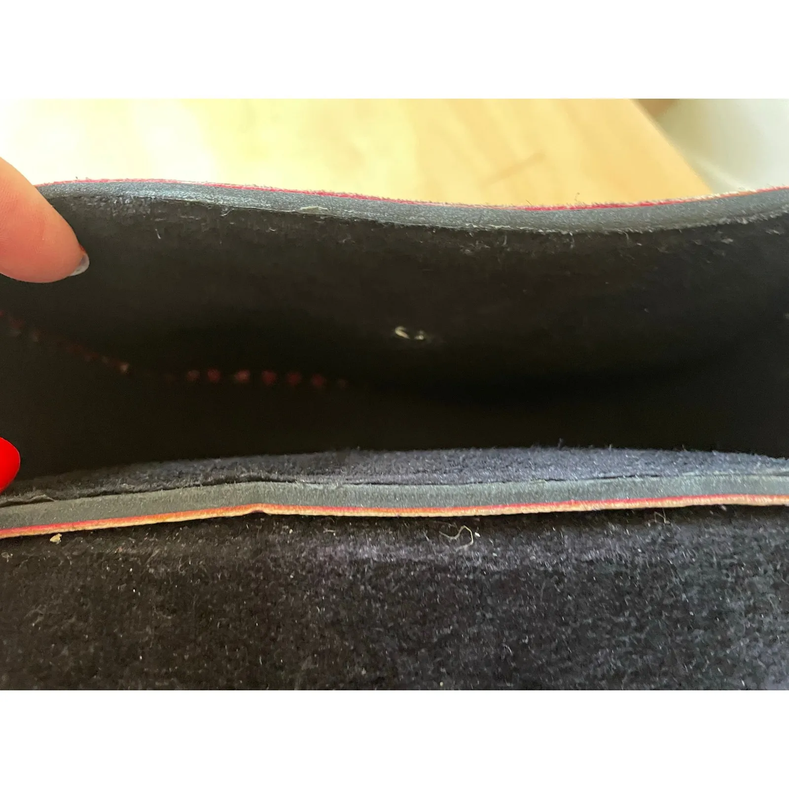 Vintage Tooled Leather Shoulder Bag Medium Red Purse - Image 7