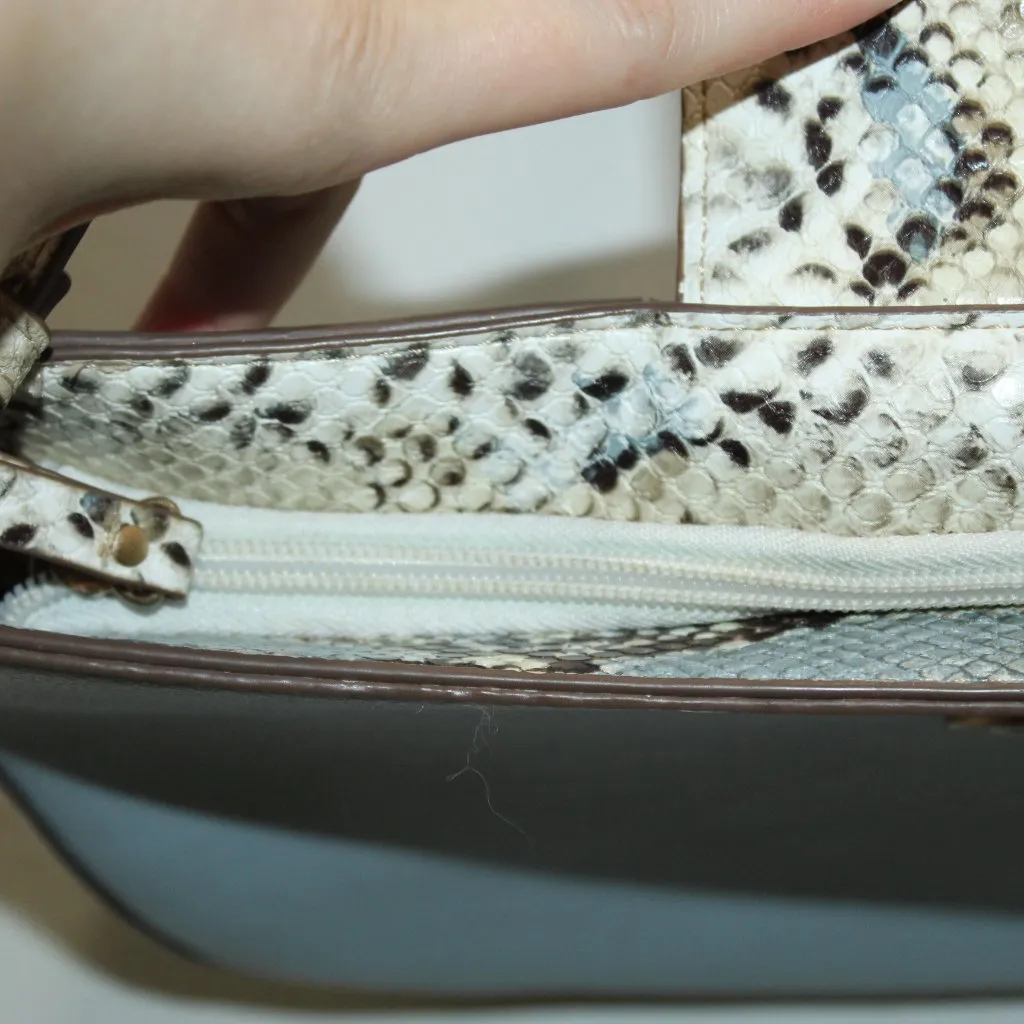 Anne‎ Klein Blue Snakeskin Crossbody Purse - Image 9