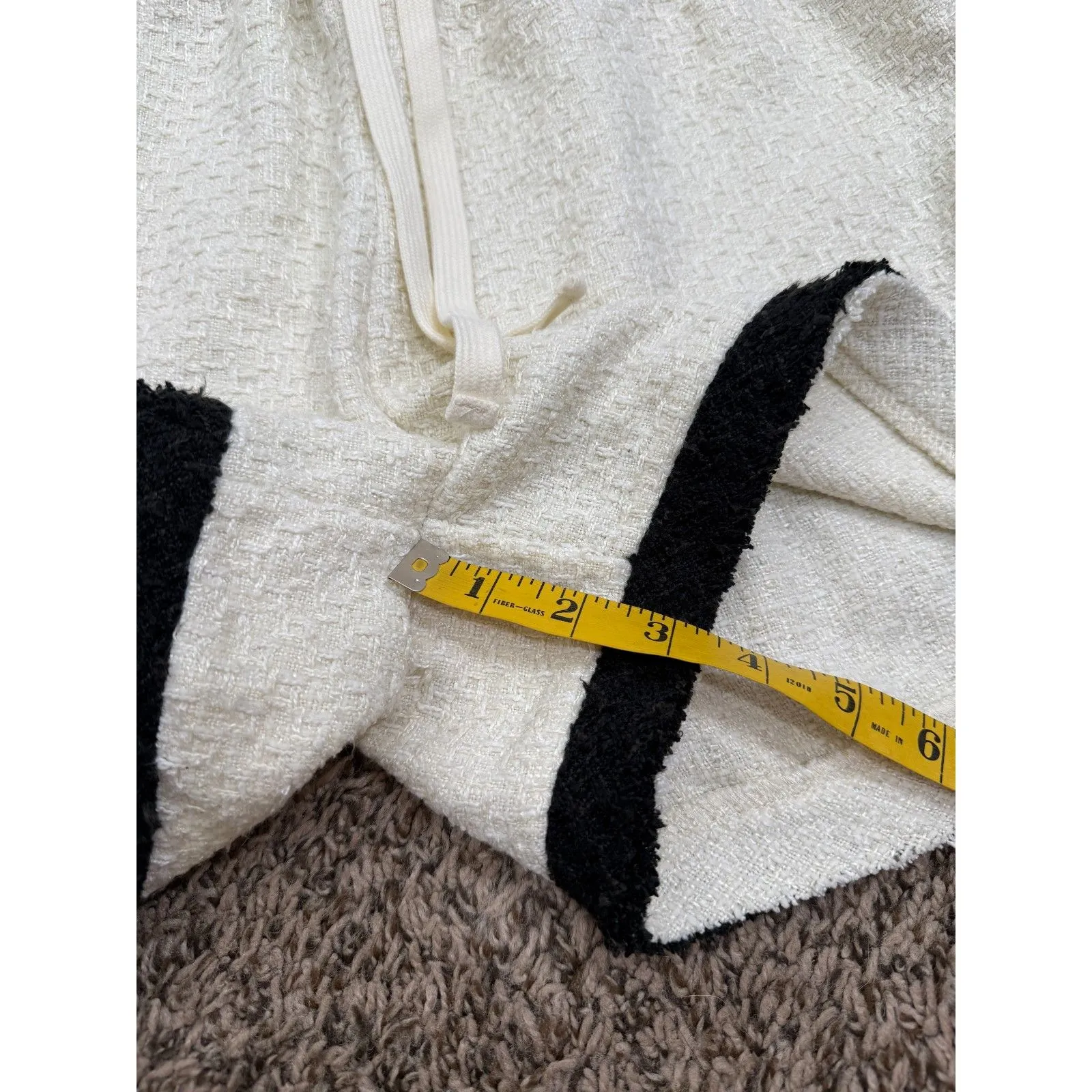 NWT Lalavon Womens Tweed Knit Jennifer Shorts Sz S Preppy Academia French Girl White - Image 9