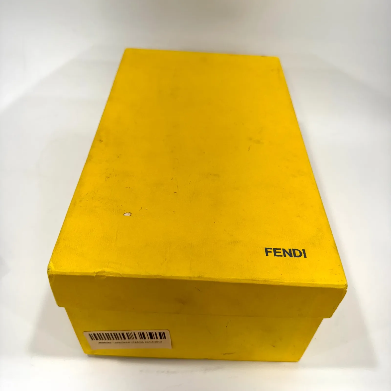 Fendi Black Patent Leather T Strap Platform Stiletto Heels Made in Italy Size 9 - Image 5