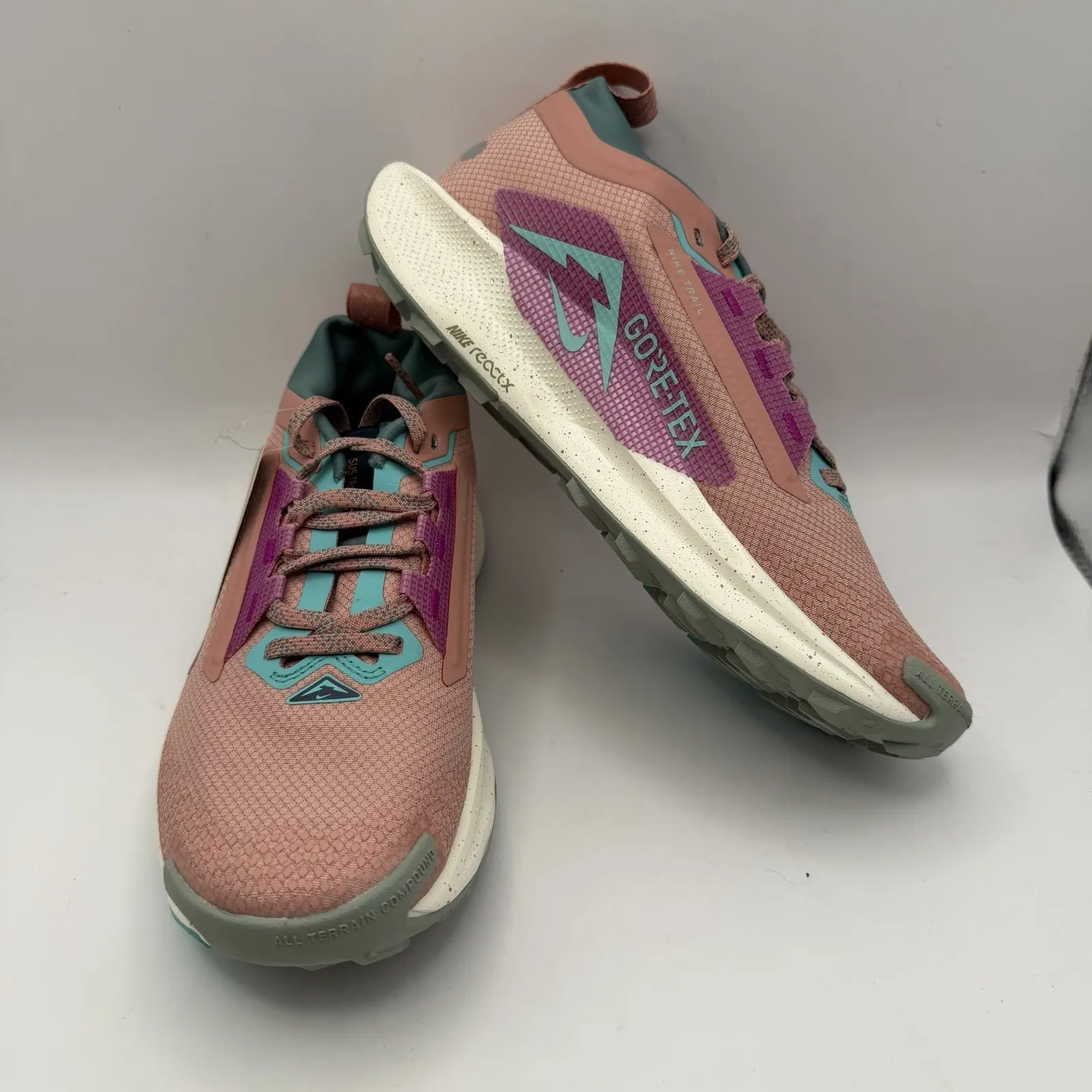 Nike Pegasus Trail 5 GTX Gore-Tex Red  Stardust BRAND NEW Size 6.5 Women New - Image 6