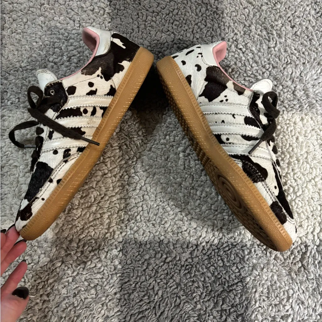 Adidas OG samba in Cow Print sz 6.5 - Image 7
