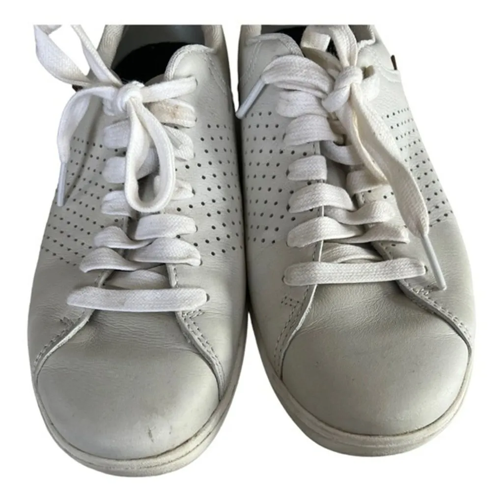 Roots Women's Sneakers Size 5.5 Light Gray Low Top Lace‎ Up Leather Tennis Shoe - Image 7
