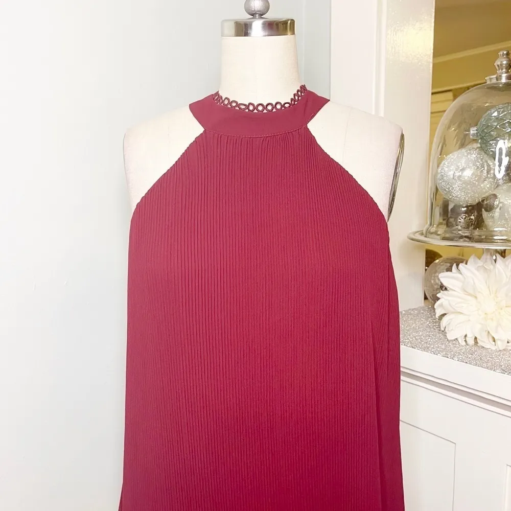 Lulu’s Red Pleated Chiffon Halter Neck Mini Swing Dress Small - Image 5