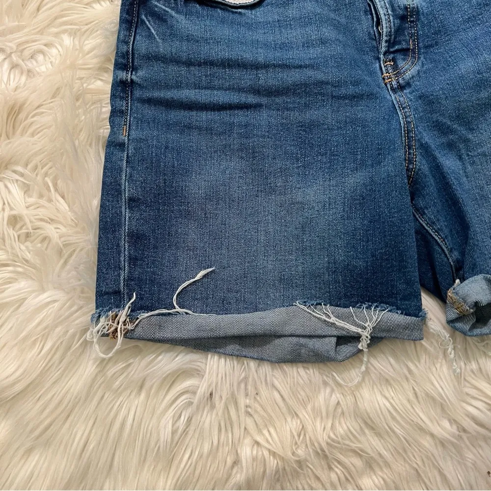 Old Navy Ski-High Denim Short Medium Wash 12 - Image 5