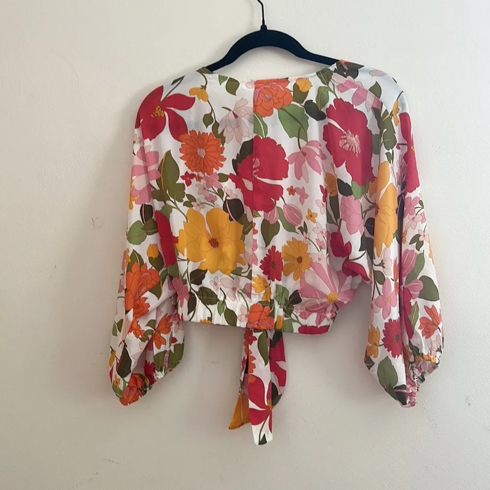 Lulus | Floral Tie Front Top - Image 5