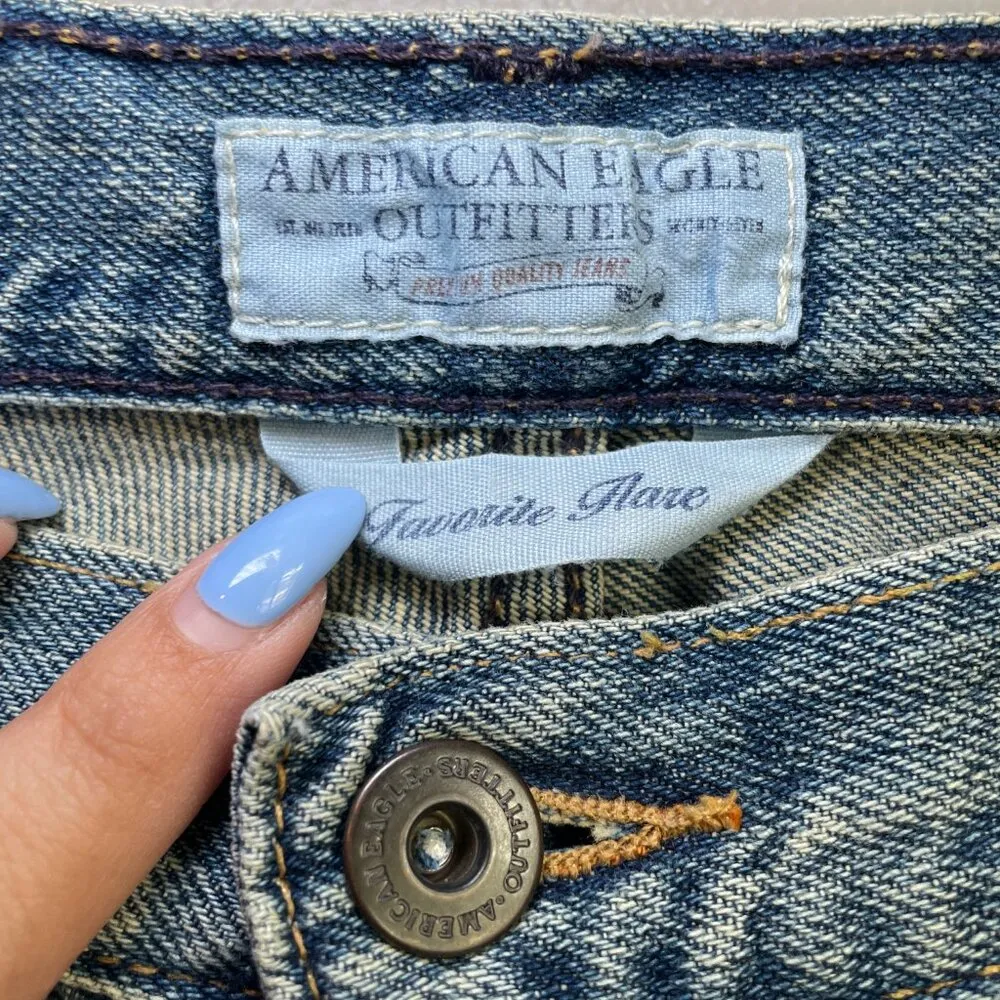 American Eagle 2000s Jeans Favorite Flare Size 10Long Distressed Light Wash - Image 4