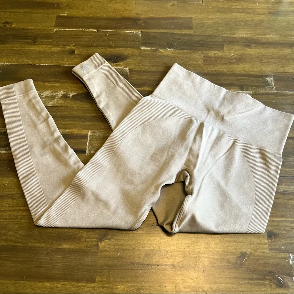 SETactive SET Active High Rise Ribbed Leggings Tan Nude Sculptflex Seamless S - Image 3