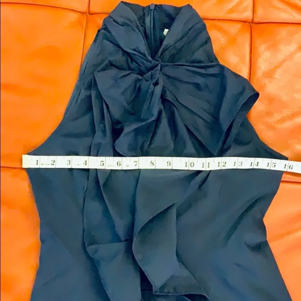 Navy blue sleeveless ruffled collar mini dress. - Image 9