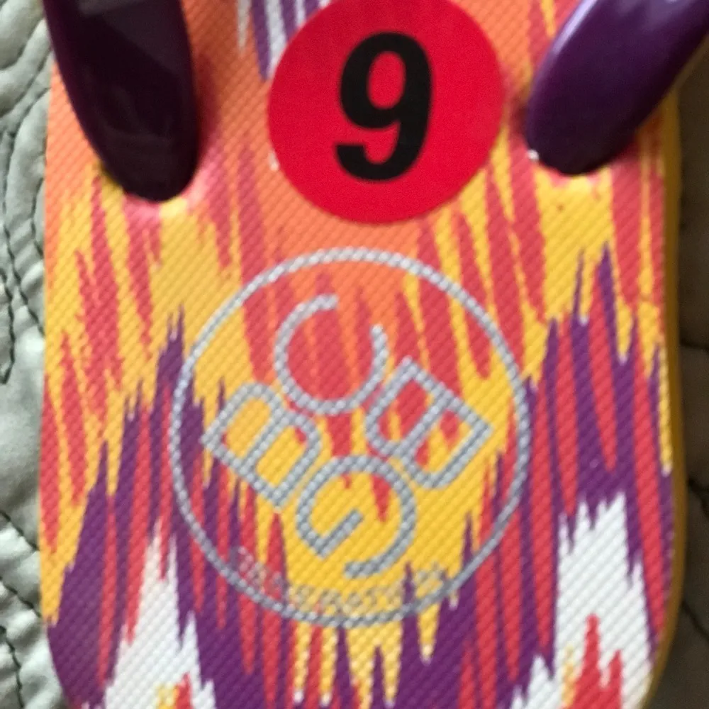 BCBGeneration BCBG Generation Sandals Flip Flops Size 6 - Image 4