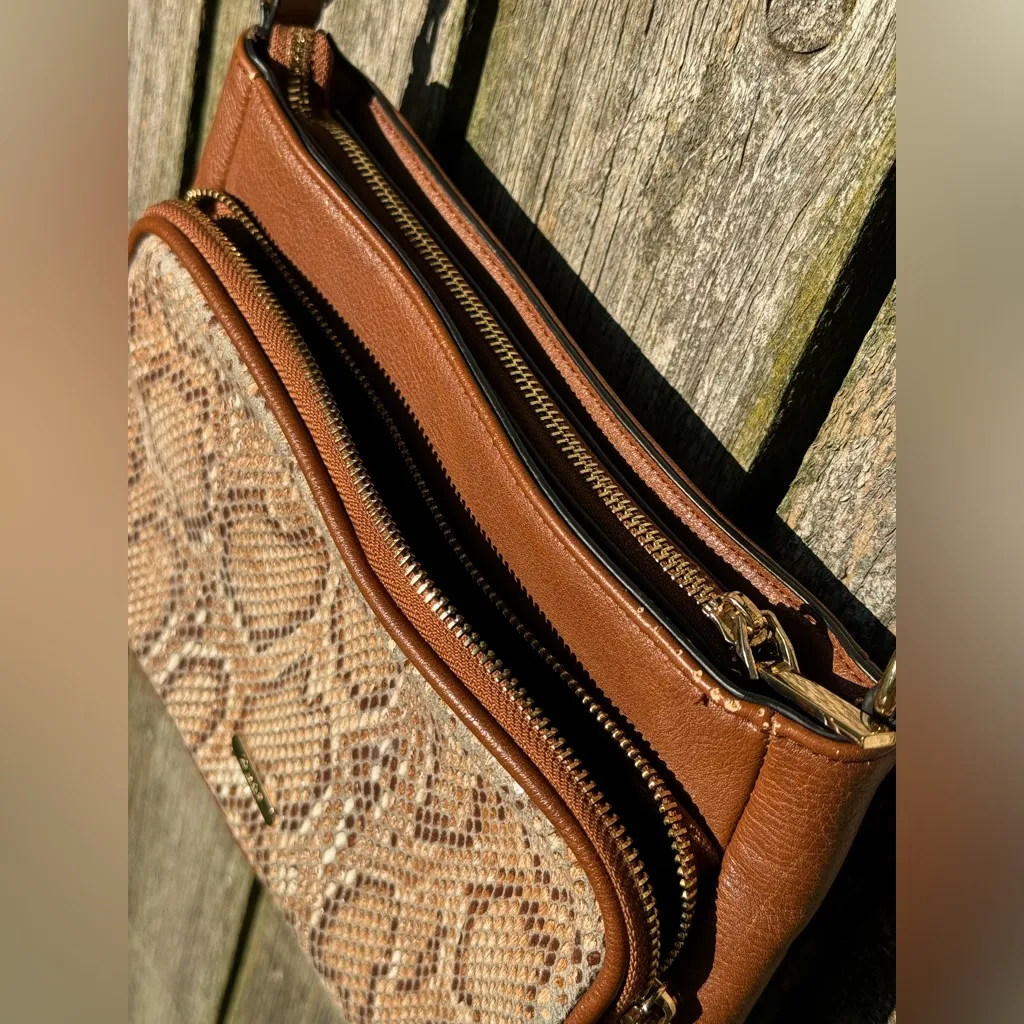 Dune London snake print Crossbody - Image 5