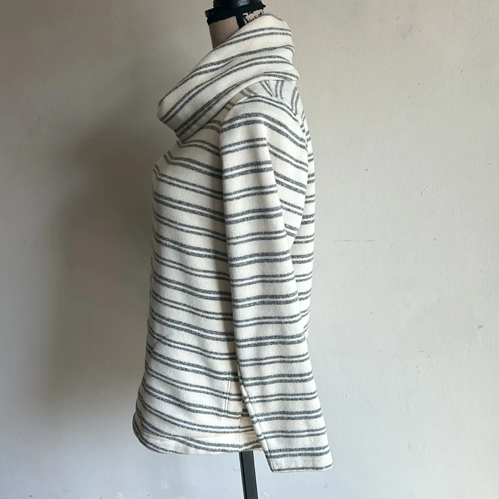 L.L. Bean Cowl Neck Striped Cream Gray Sweater Size Large - Image 5