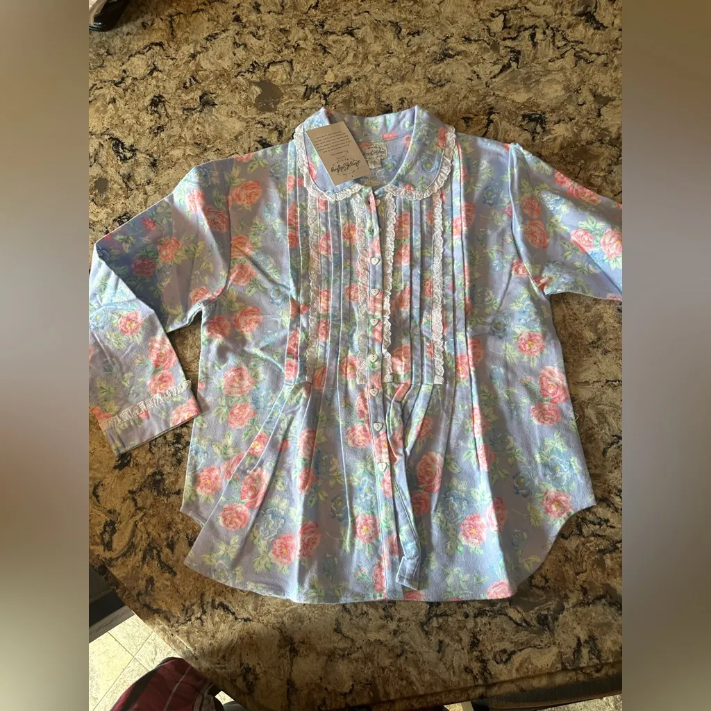 Lanz of Salzburg Nantucket Rose Flannel Pajama Set Size Small Periwinkle Blue - Image 7