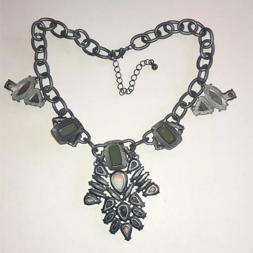 Elegant Dark Metal Multicolor Statement Necklace Orange - Image 4