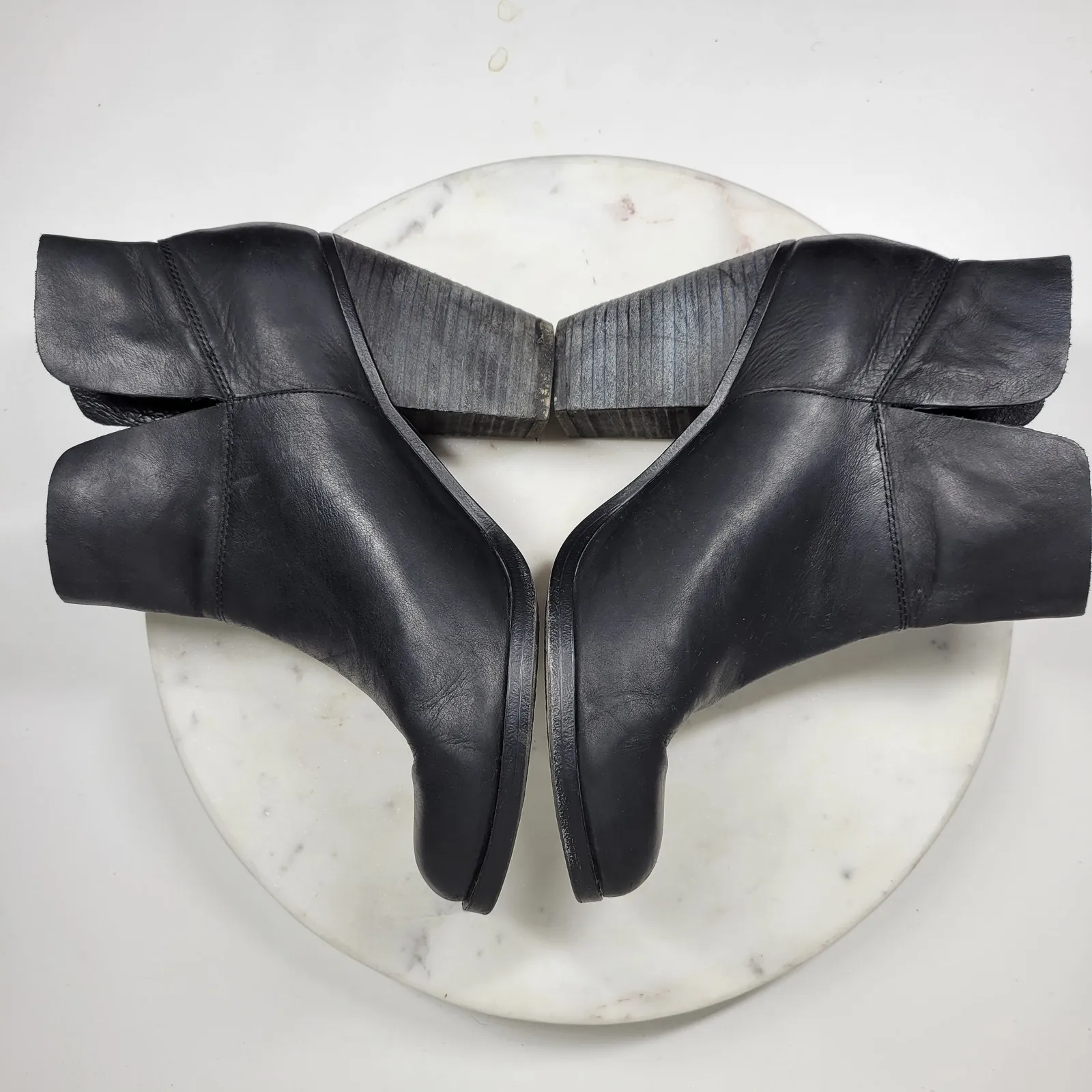 Vince‎ Camuto Helyn Ankle Boots Womens 8.5 Black Soft Leather Pull On Block Heel - Image 5