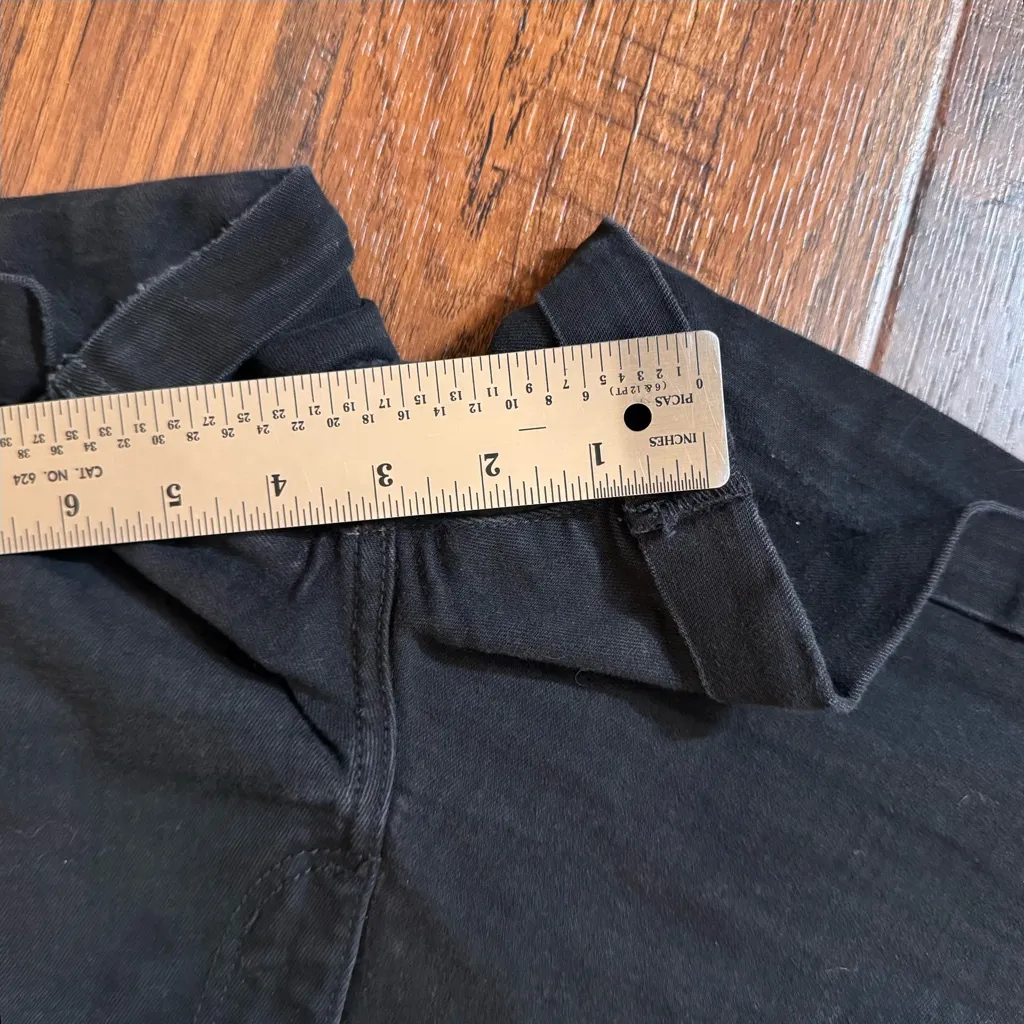 UNIVERSAL THREAD High-Rise Midi black denim shorts, size 12/13R - Image 9