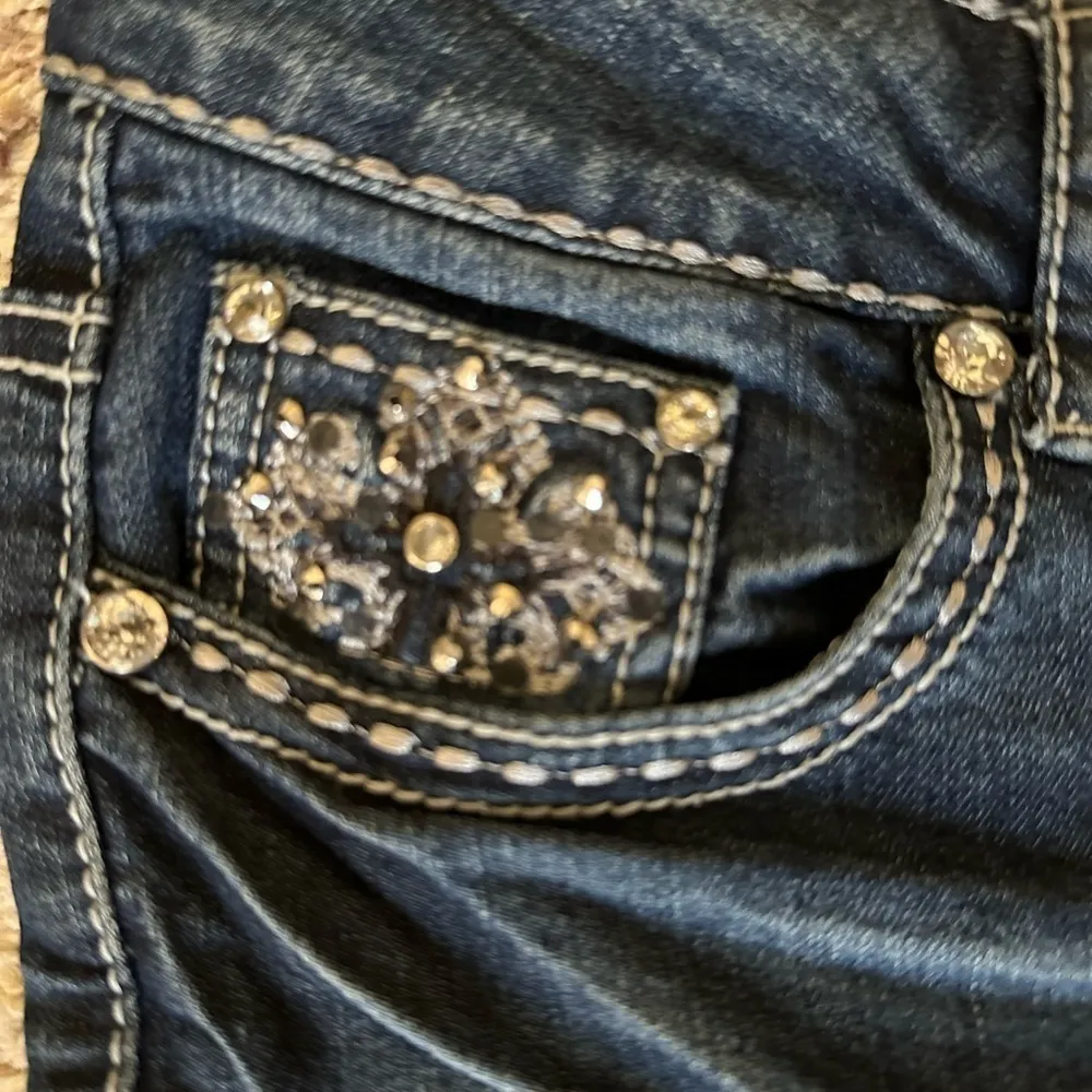 Women's PAPAYA PREMIUM Dark Wash Distressed Denim Western Bejeweled Jeans Cotton - Image 2