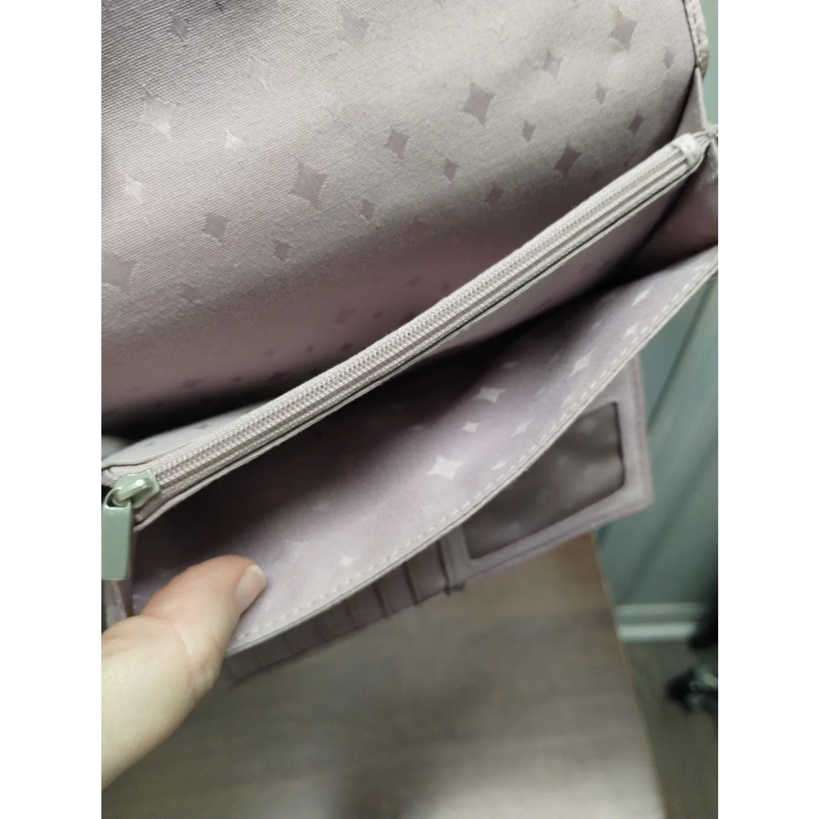 Vintage Fossil Marlow Light Purple Genuine Leather Tri-Fold Flip Clutch Wallet - Image 9