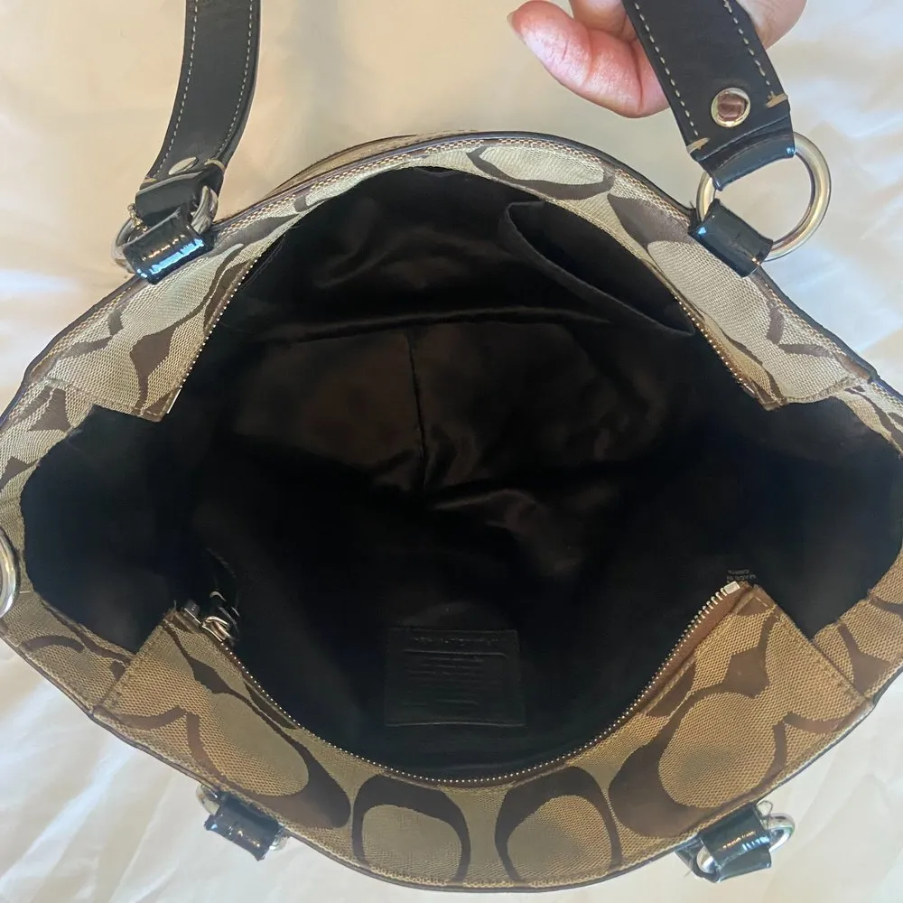 Coach F14941 Tan Black Laura Signature Monogram Canvas Shoulder Purse Authentic - Image 7