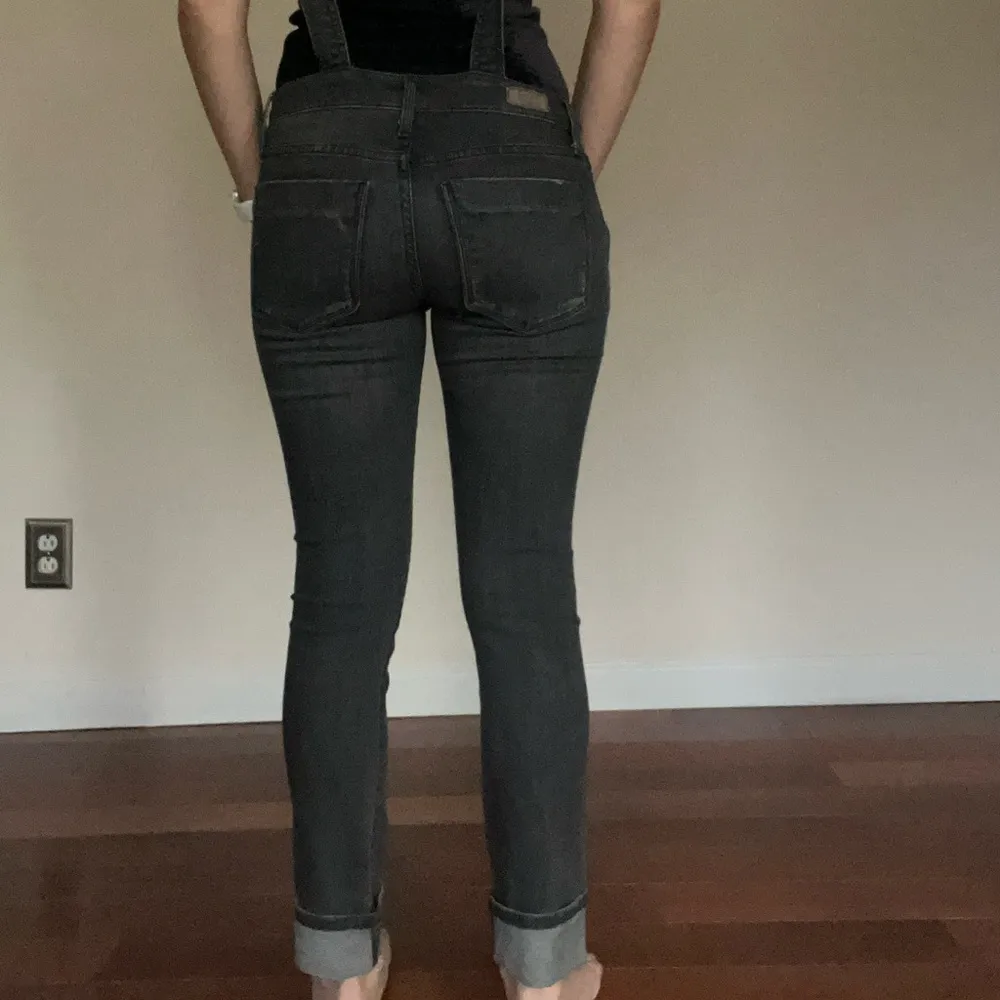 Saks Fifth Avenue | Denim Jean Overalls Size 25 Dark Gray Distressed - Image 5