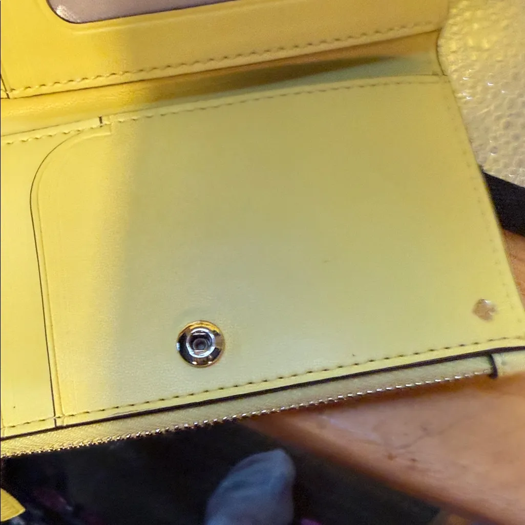 Kate Spade  Lemon Yellow Shoulder Bag with Pouch - Image 9