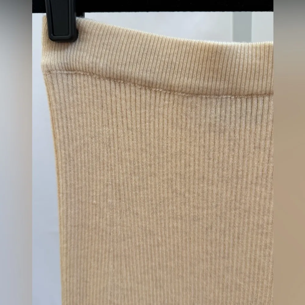 RUE SOPHIE Elaine Rib Knit Sweater Maxi Skirt Creme Pearl Small - Image 7