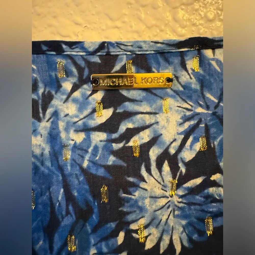 Michael  Blue Floral Top - Image 4