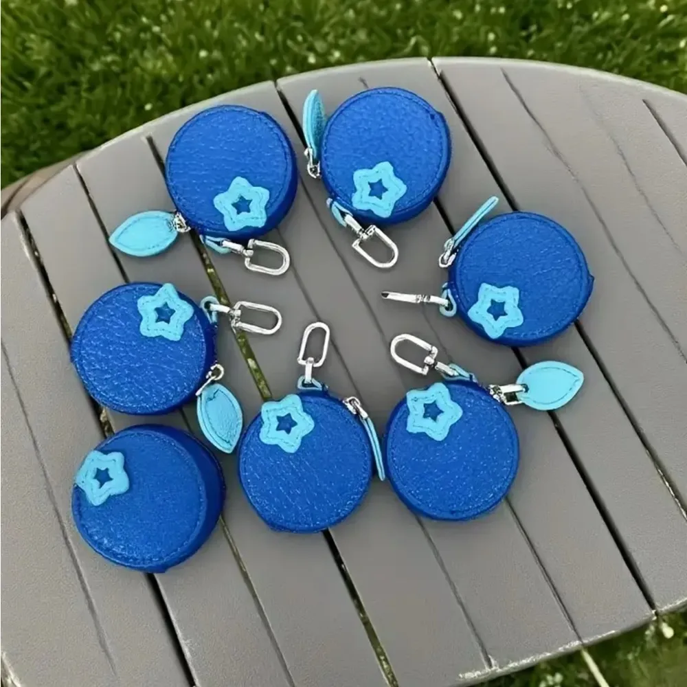 Blueberry Purse Bag Charm Zippered Coin AirTag AirPod Case NWT Blue - Image 5