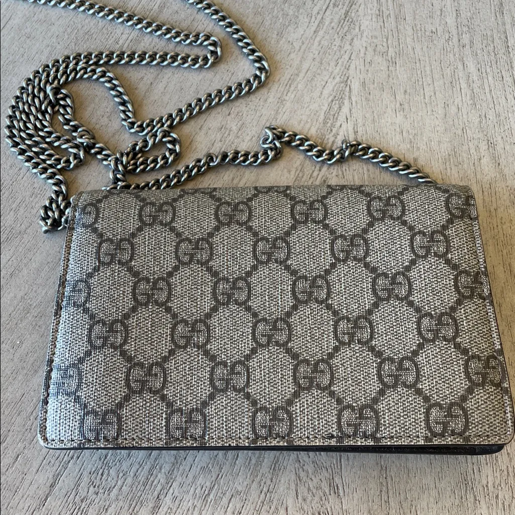 Gucci Supreme Monogram Super Mini Dionysus Shoulder Bag - Image 7