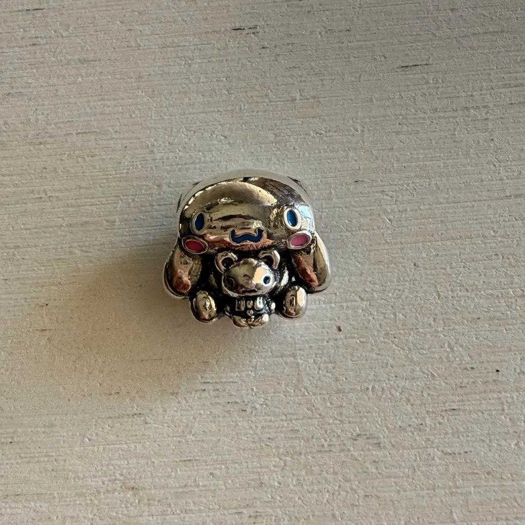 Cinnamon Roll Charm Silver - Image 2