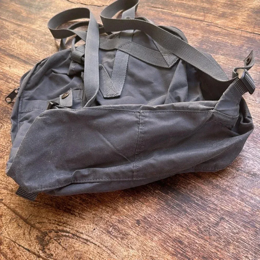 Fjallraven Kanken Backpack grey full size Gray - Image 4