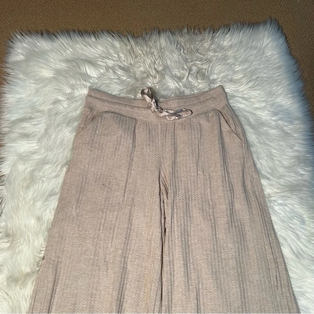 Torrid Super Soft Plush Waffle Wide-Leg Lounge Pant Heather Oatmeal 1 - Image 4